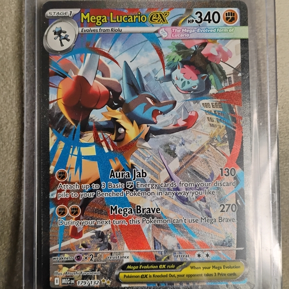 pokemon trading card game lucario Pokémon Trading Card Game Lucario VStar Box – SCJ main image 0
